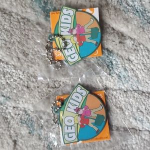 Geocaching Oakcoins (2) kids buddies trackable
